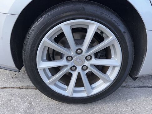 Used 2017 Cadillac CTS Sedan image 36