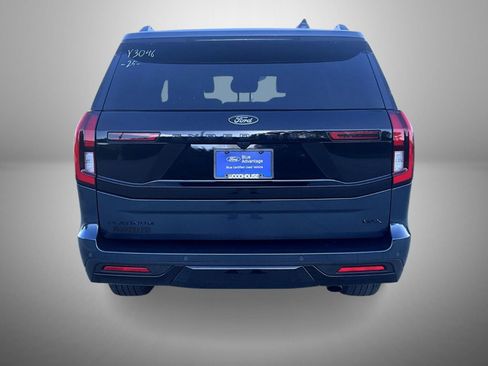 Certified 2025 Ford Expedition Max Platinum w/ Stealth Performance Package AWD/4WD image 6
