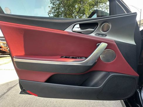 Used 2019 Kia Stinger GT2 AWD/4WD image 26