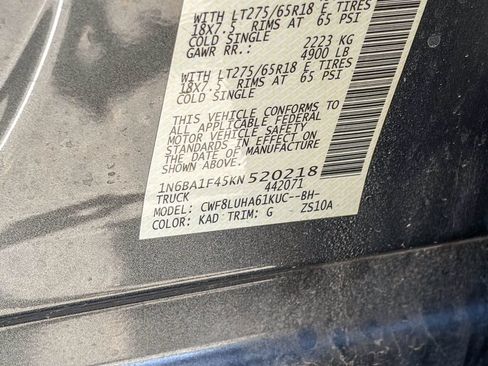 Used 2019 Nissan Titan PRO-4X w/ Pro-4x Convenience Package AWD/4WD image 11