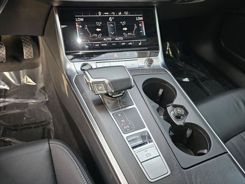 Used 2023 Audi A7 3.0T Premium w/ Convenience Package AWD/4WD image 11