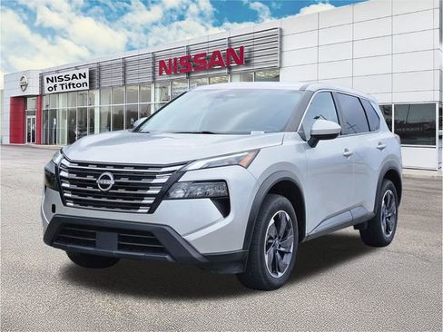 Certified 2024 Nissan Rogue SV FWD image 8