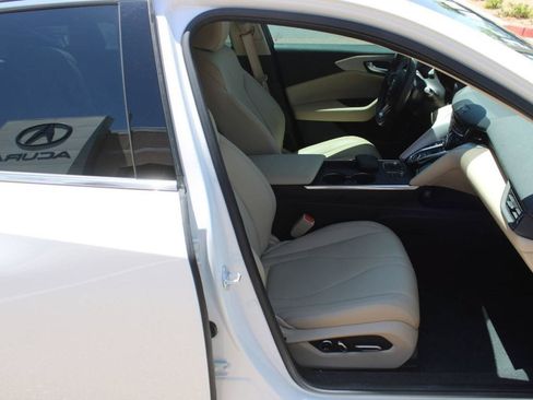 Used 2023 Acura TLX FWD image 14