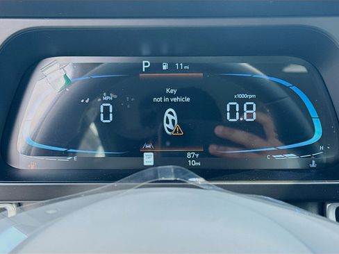 New 2026 Hyundai Elantra Sport FWD image 9