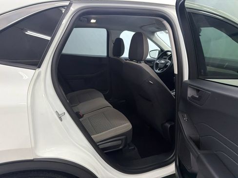 Used 2022 Ford Escape SE w/ Cold Weather Package AWD/4WD image 15