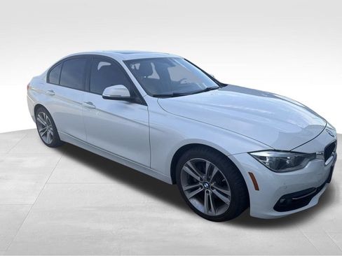 Used 2016 BMW 328i xDrive Sedan AWD/4WD image 17