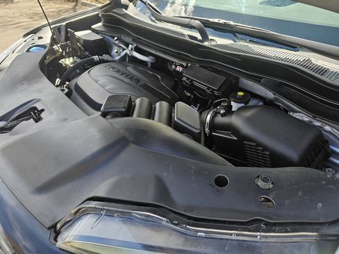 Used 2022 Honda Pilot Sport image 49