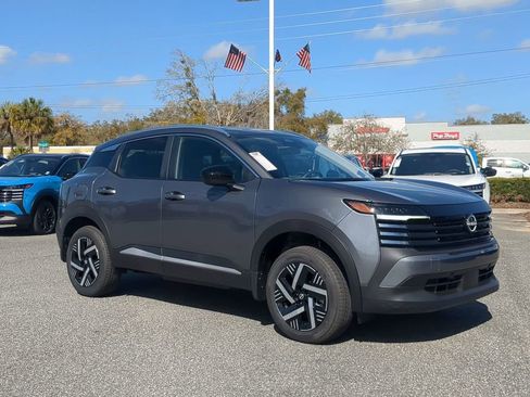 New 2026 Nissan Kicks SV image 3