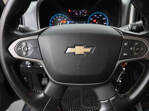 Used 2017 Chevrolet Colorado Z71 AWD/4WD image 17