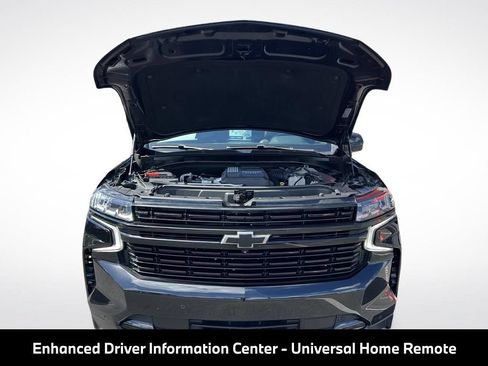 Used 2023 Chevrolet Suburban RST w/ Luxury Package AWD/4WD image 17