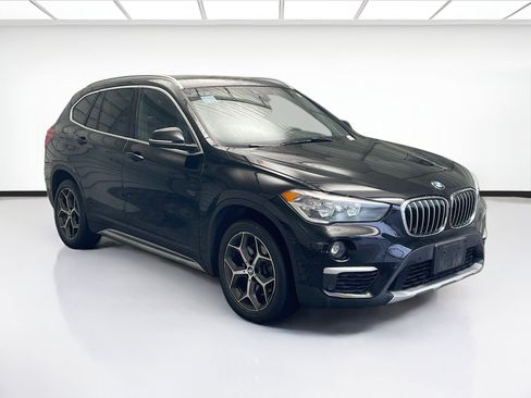 Used 2019 BMW X1 sDrive28i image 3