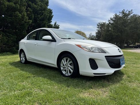 Used 2012 MAZDA MAZDA3 i Touring FWD image 5