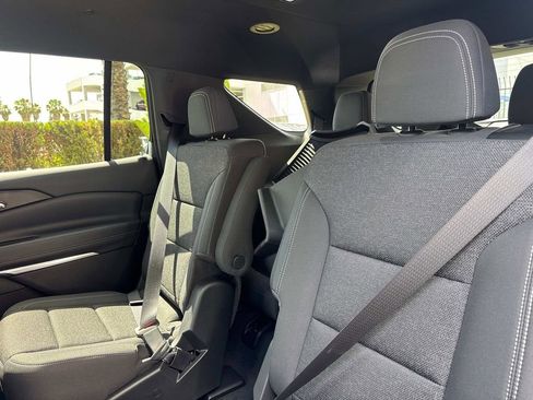 New 2025 Chevrolet Traverse LT w/ Enhanced Driving Package image 14