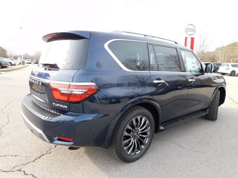 Certified 2023 Nissan Armada Platinum w/ Captain's Chairs Package RWD image 3