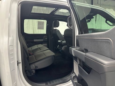 Used 2025 Ford F150 Lariat w/ Equipment Group 501A Mid AWD/4WD image 50