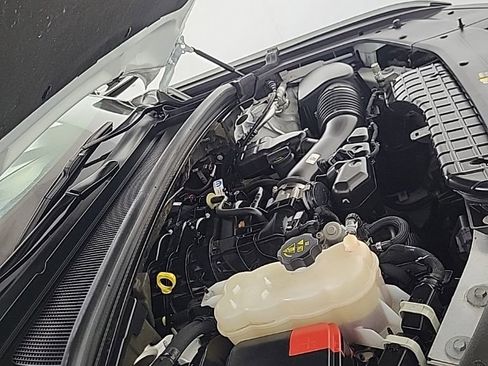 Used 2023 Jeep Grand Cherokee Limited image 25