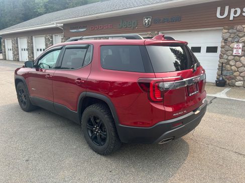 Used 2023 GMC Acadia AT4 w/ Technology Package AWD/4WD image 7