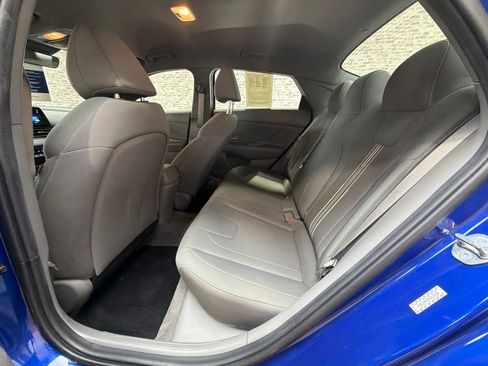 Certified 2023 Hyundai Elantra SEL w/ Convenience Package FWD image 14