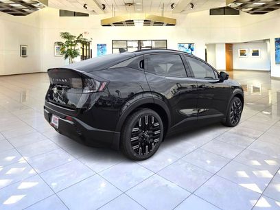 New 2026 Nissan Leaf Platinum+ w/ Cargo Package (Platinum+)