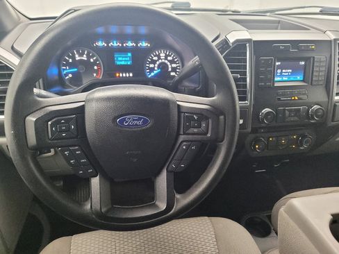 Used 2017 Ford F150 XLT RWD image 22