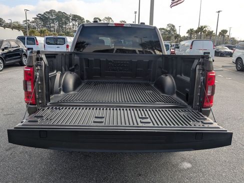 Used 2023 Ford F150 XLT image 13