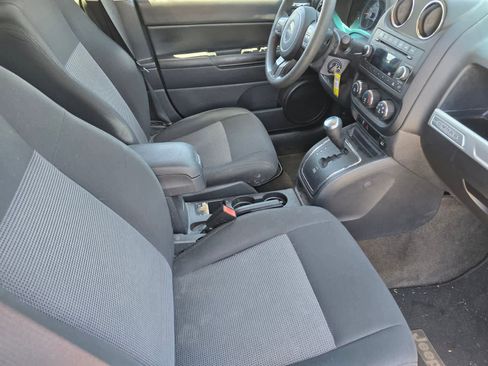 Used 2014 Jeep Compass Sport w/ Power Value Group AWD/4WD image 12