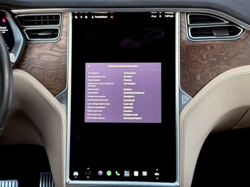 Used 2016 Tesla Model X 75D AWD/4WD image 16