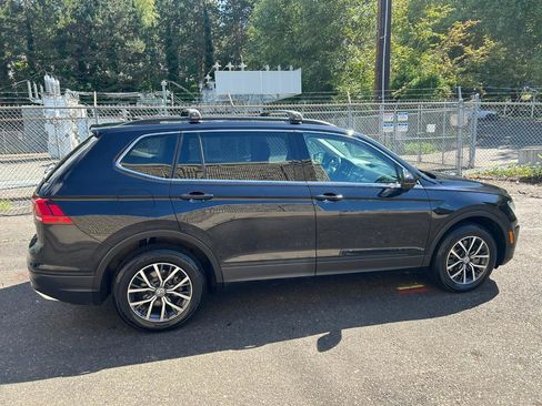 Used 2019 Volkswagen Tiguan SE AWD/4WD image 4