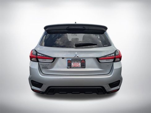 New 2025 Mitsubishi Outlander Sport SE image 4