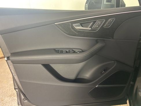 Certified 2025 Audi Q7 3.0T Premium Plus w/ Premium Plus Package image 20