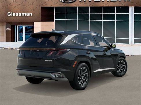 New 2025 Hyundai Tucson Limited image 4
