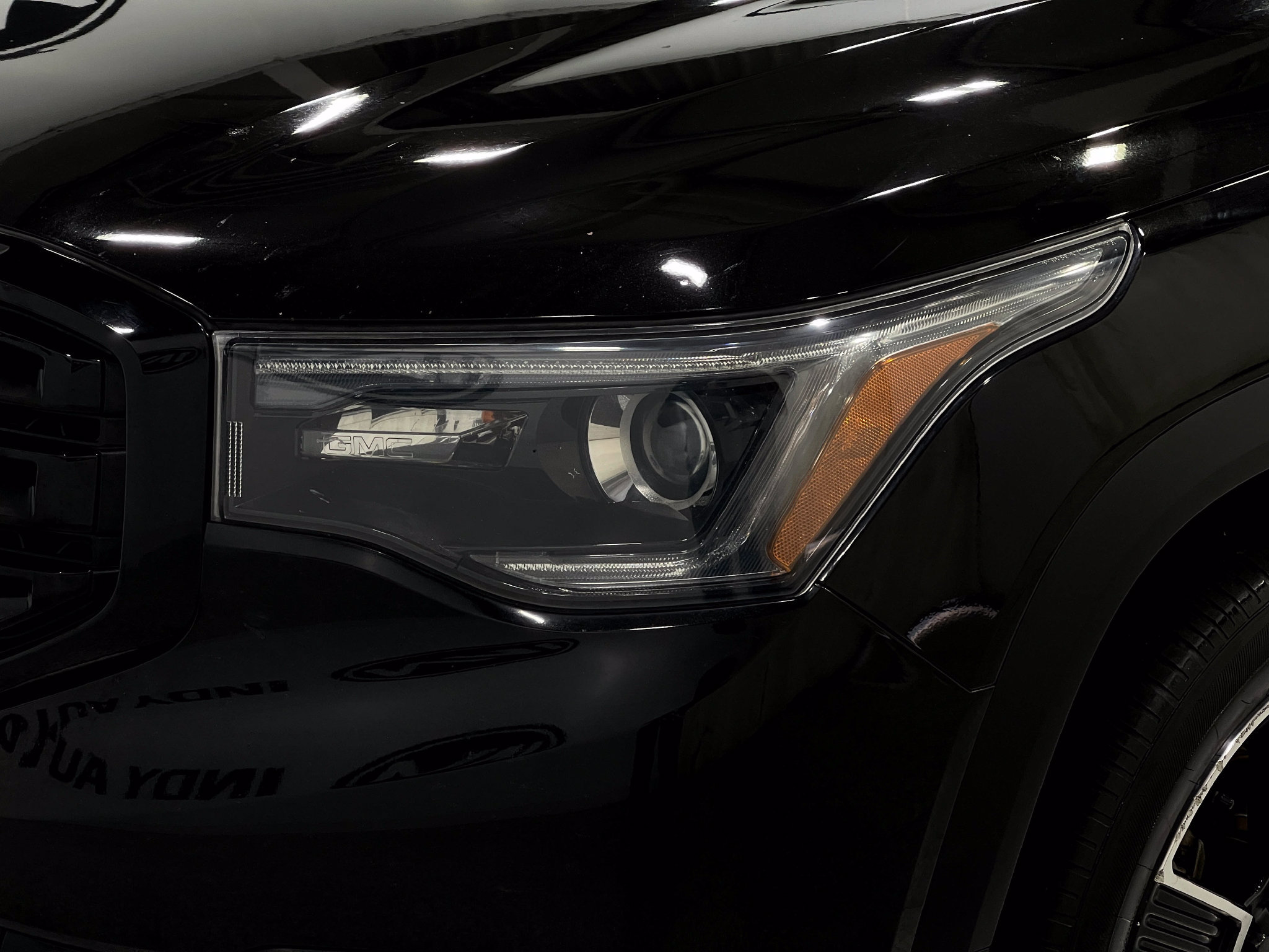 Used 2019 GMC Acadia SLT w/ Black Edition FWD image 35