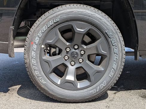 New 2026 RAM 1500 Express AWD/4WD image 23