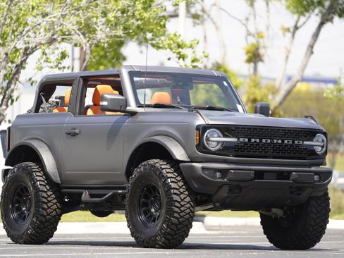 Used 2022 Ford Bronco Wildtrak image 41