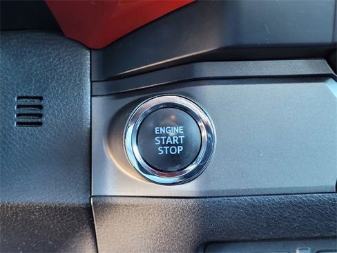 Used 2022 Toyota Tacoma 2WD Double Cab image 20