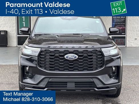 Used 2025 Ford Explorer ST-Line w/ ST-Line Street Pack image 23