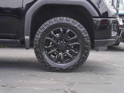 Used 2021 GMC Sierra 2500 Denali w/ Denali Ultimate Package AWD/4WD image 4
