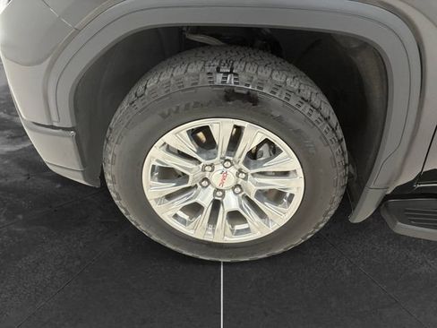 Used 2026 GMC Sierra 1500 Denali AWD/4WD image 9