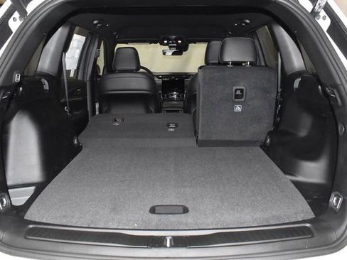 New 2025 Jeep Grand Cherokee Limited image 30