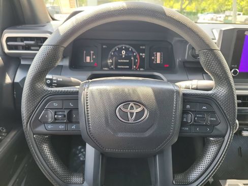 Certified 2024 Toyota Tacoma SR AWD/4WD image 8