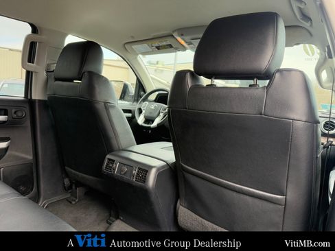 Used 2020 Toyota Tundra Limited image 25