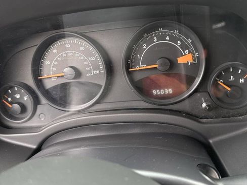 Used 2015 Jeep Patriot High Altitude image 7