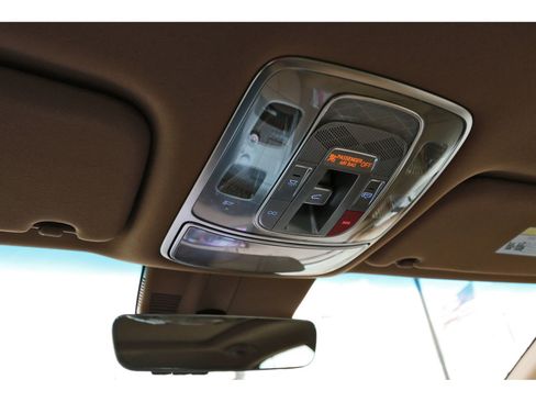 Used 2025 Genesis G80 2.5T Advanced image 23