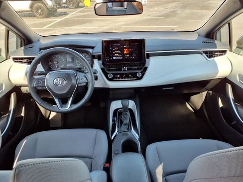 Used 2024 Toyota Corolla SE image 26