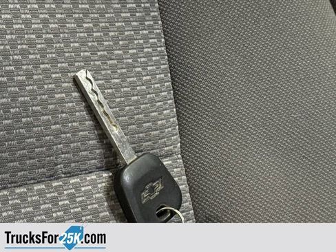 Used 2018 Chevrolet Silverado 1500 Custom w/ Custom Value Package image 23