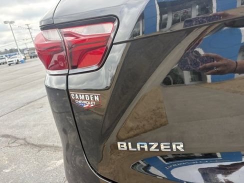 Used 2021 Chevrolet Blazer Premier w/ Driver Confidence II Package image 9
