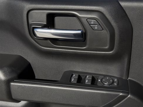 Certified 2024 Chevrolet Silverado 1500 Custom image 23