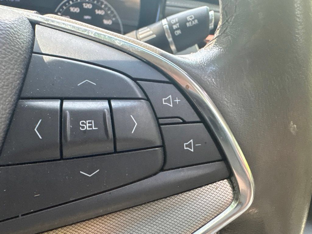 Used 2021 Cadillac XT5 Premium Luxury w/ LPO, Floor Liner Package FWD image 13