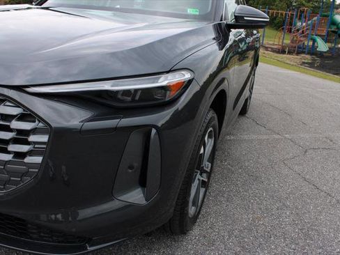 Certified 2025 Audi Q5 Premium Plus w/ Premium Plus image 41