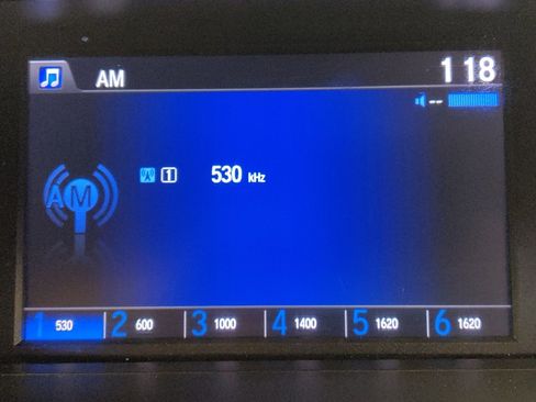 Used 2017 Honda Accord LX image 25